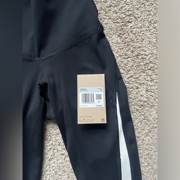 Nike Women’s Dri-Fit High-Rise 7/8 Crop Legging Tights Size XS DM7673-010 - Picture 2 of 6